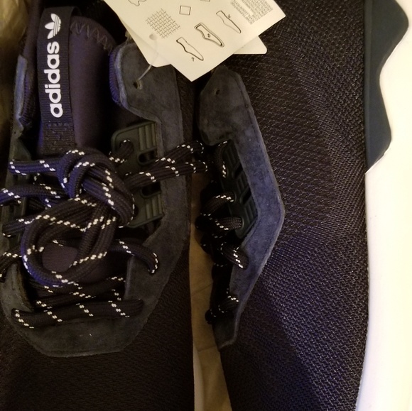 Adidas Tubular Runner - Picture 2 of 5